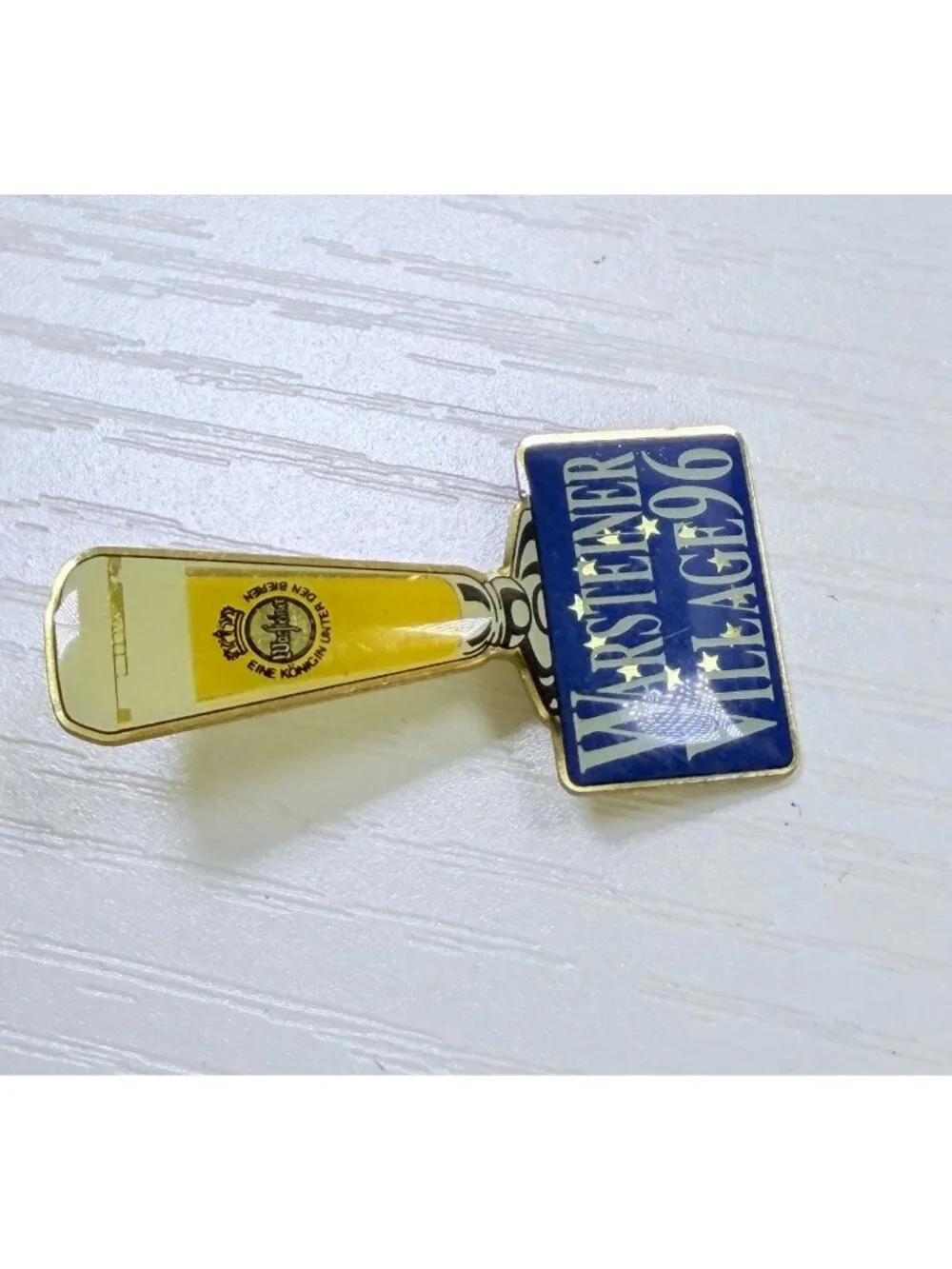 Warsteiner Village 96 Lapel Pin Cold Beer Glass Brewery Art Olympic Atlanta GA